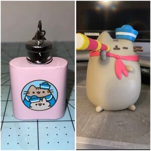 Pusheen vinyl figure Sailor and mini flask